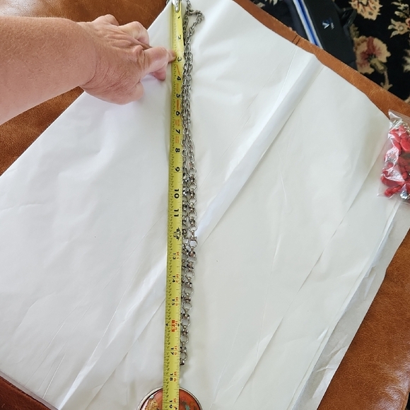 Elegant Orange and Silver Pendant Necklace - Picture 7 of 13